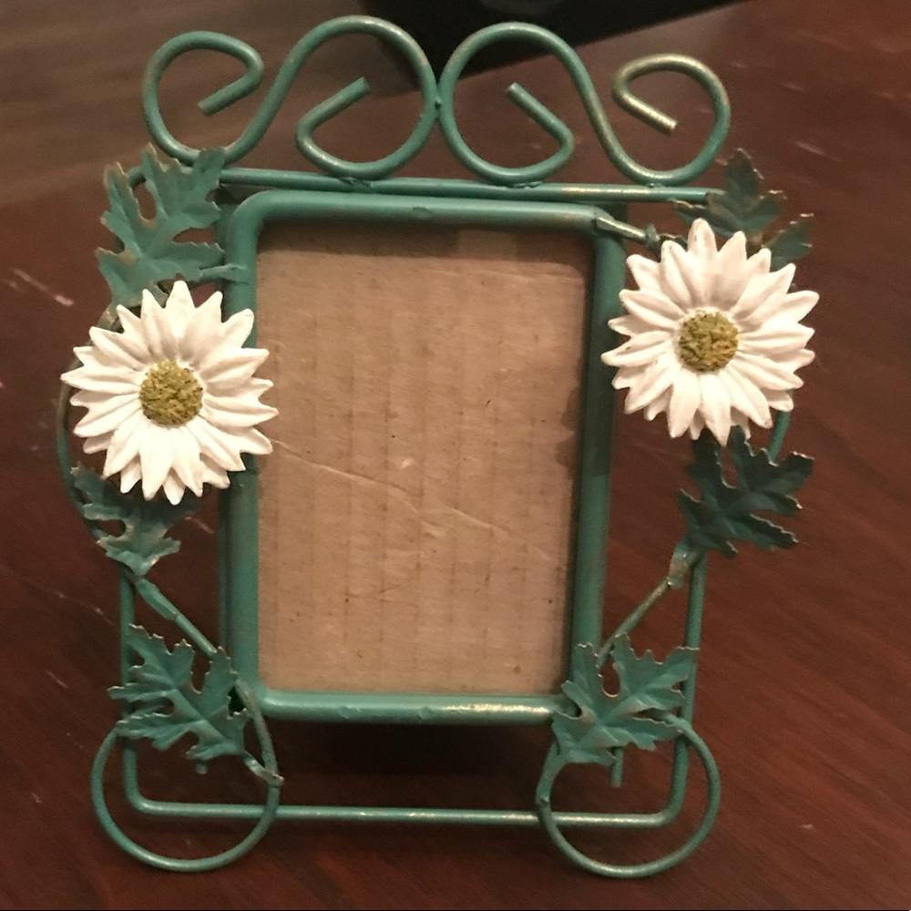 Green plant flower ivory picture frame